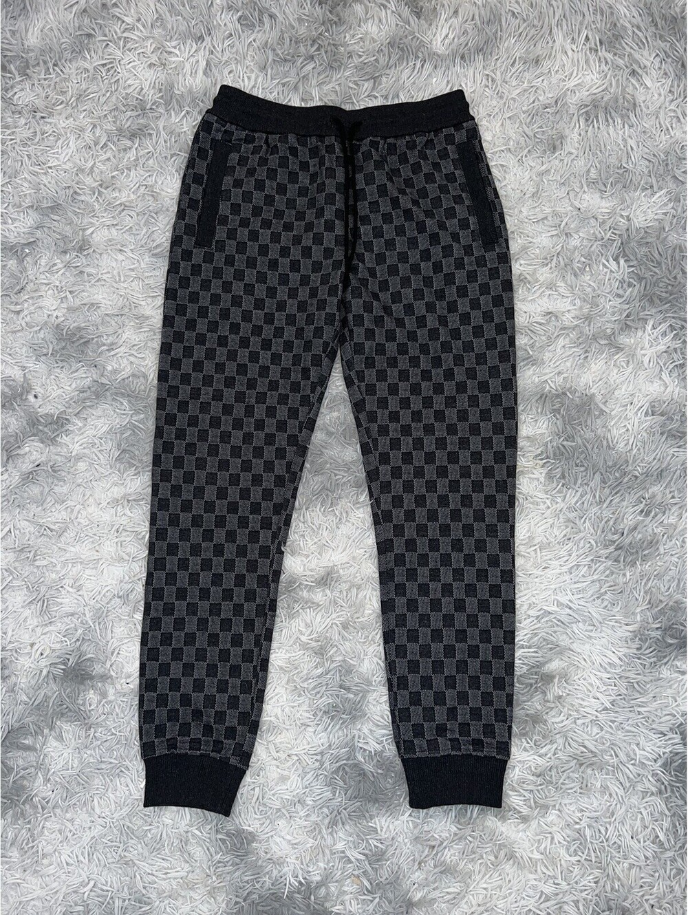 Men's Black and Gray Checkered Jogger Pants Size Small Made